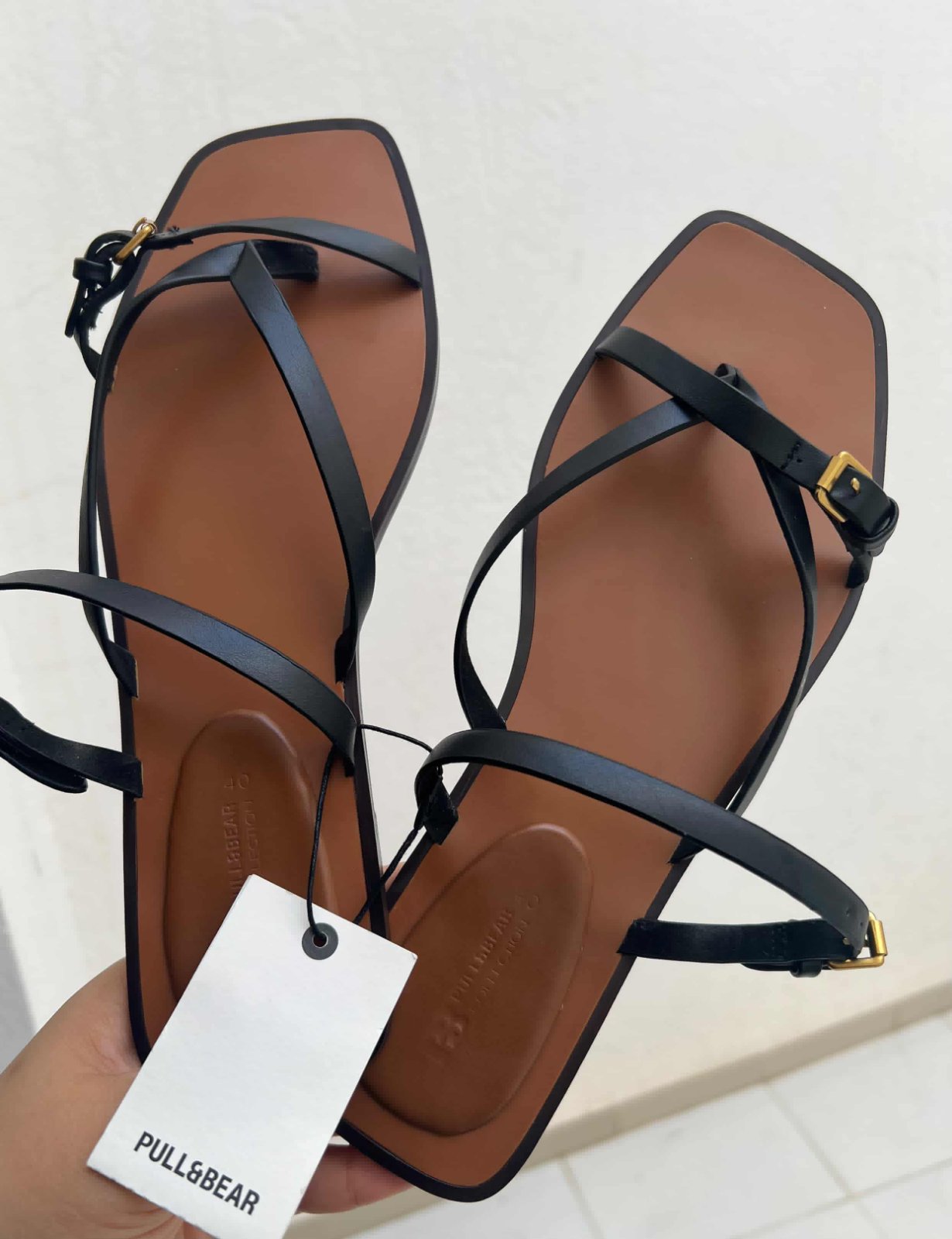 Sandales pull and bear neuf