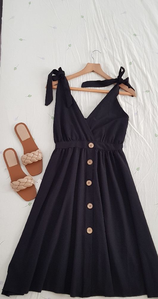 robe noir mi longue à bretelle nœud 