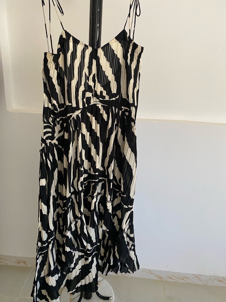 ROBE PLISSÉE