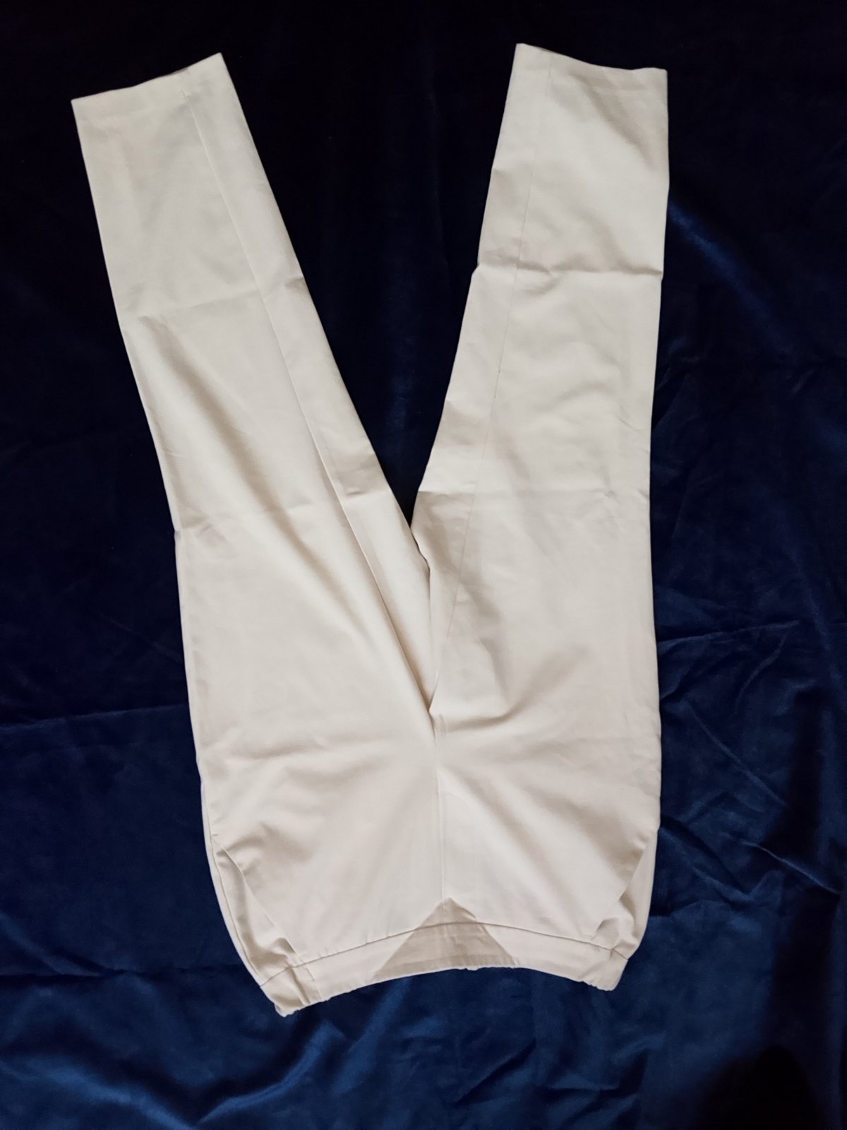 Pantalon posé en beige
