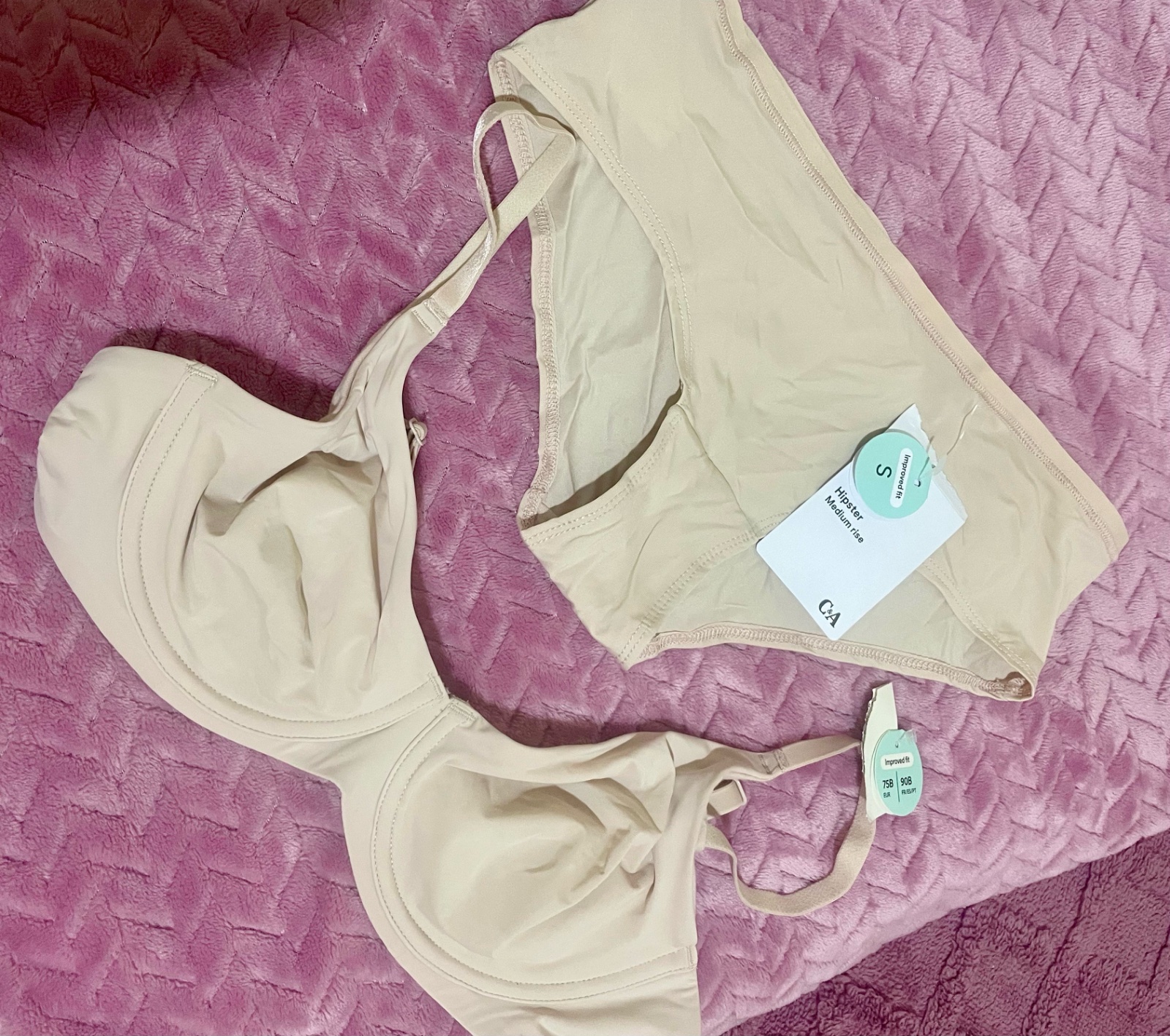 Soutien-gorge non rembourré Et culotte 