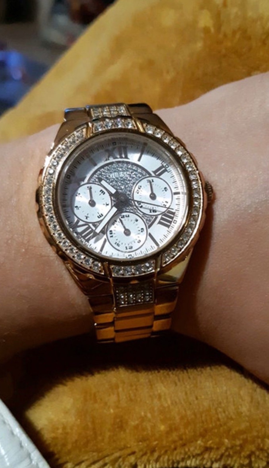 Montre GUESS