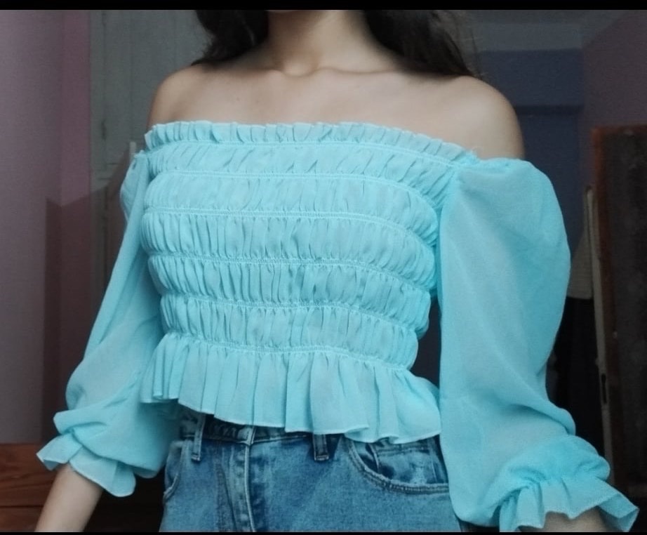 Pull bleu 