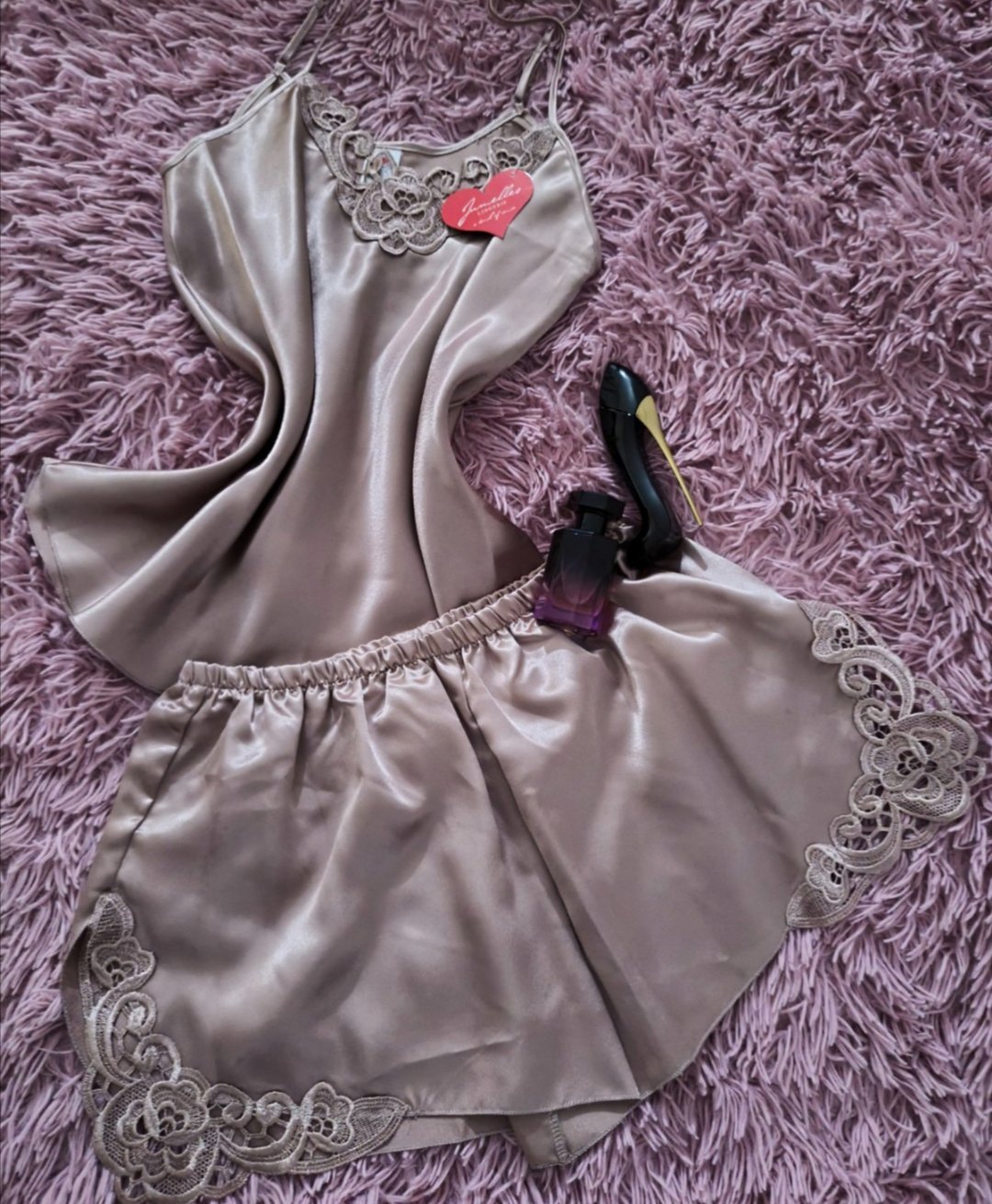 Nuisette satin