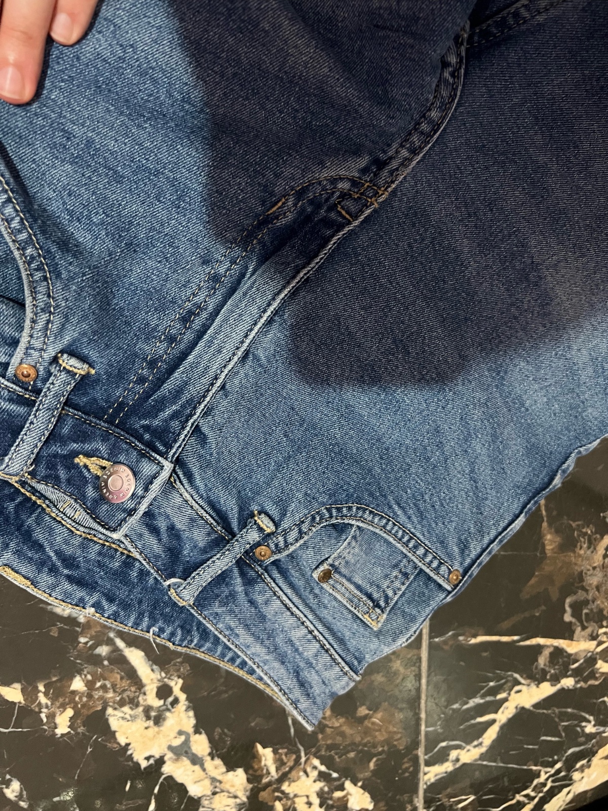 Skinny denim jeans