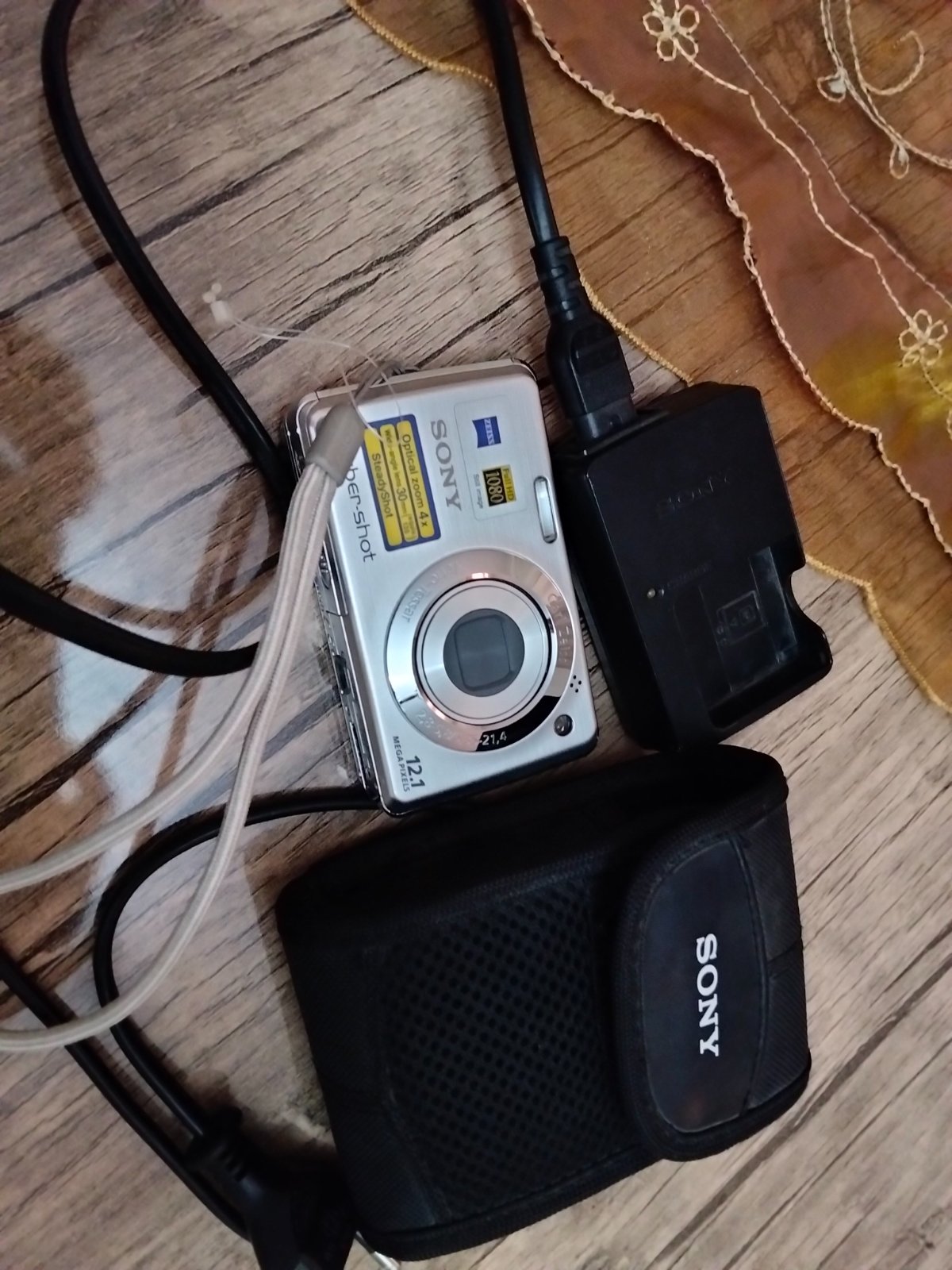 🔥🔥🔥 promotSony Cyber-Shot DSC-W210 ,-حالة ممتازة جدا جدا