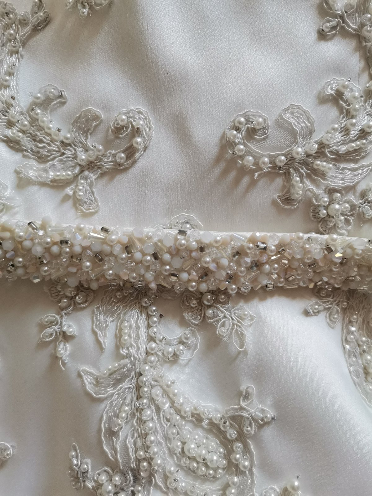 Robe mariée + cape class et chic