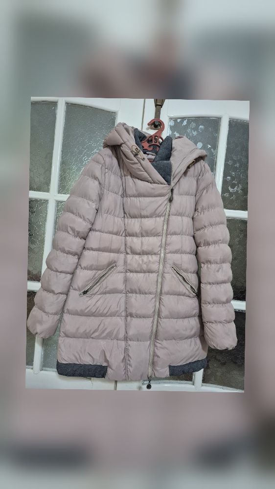 Manteau mi longe à capuche
