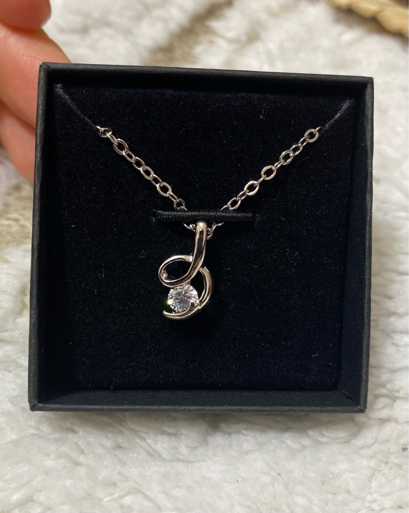 Collier Pierre Cardin Authentique 