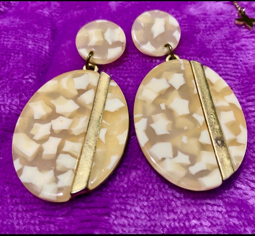 Lot 2 boucles d'oreilles Parfois