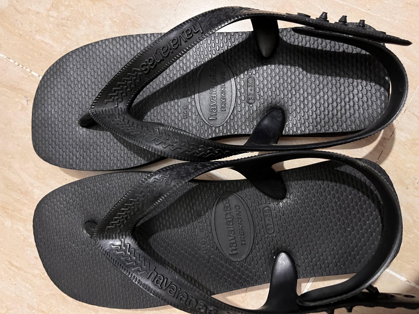 Mule sandale havaianas noir pointure 37_38 