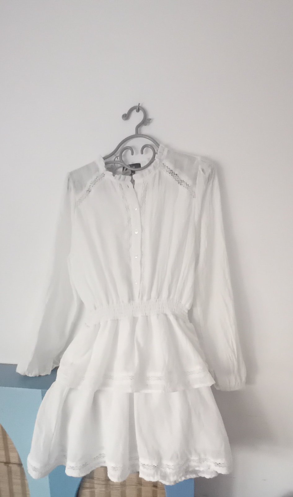 Robe à volants très chic 
