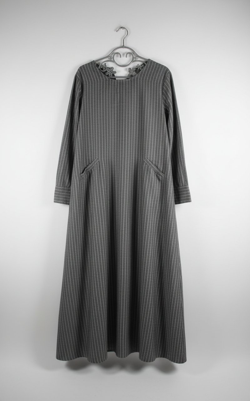 Robe 9amraya rayée 