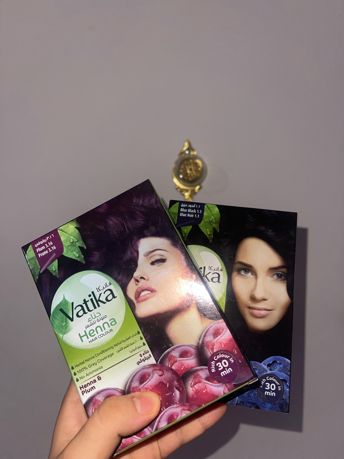 2 henne vatika 