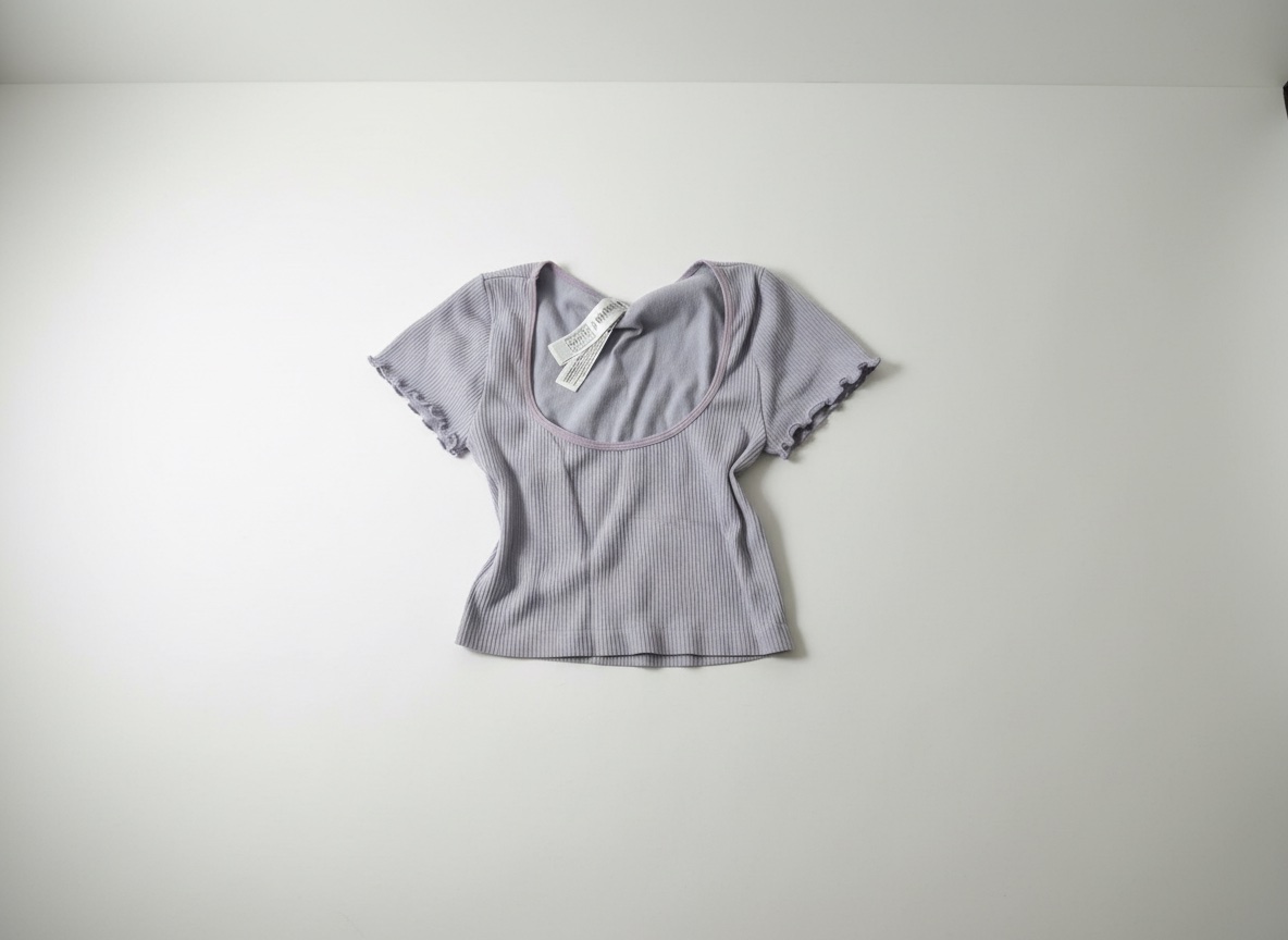 Top lilas