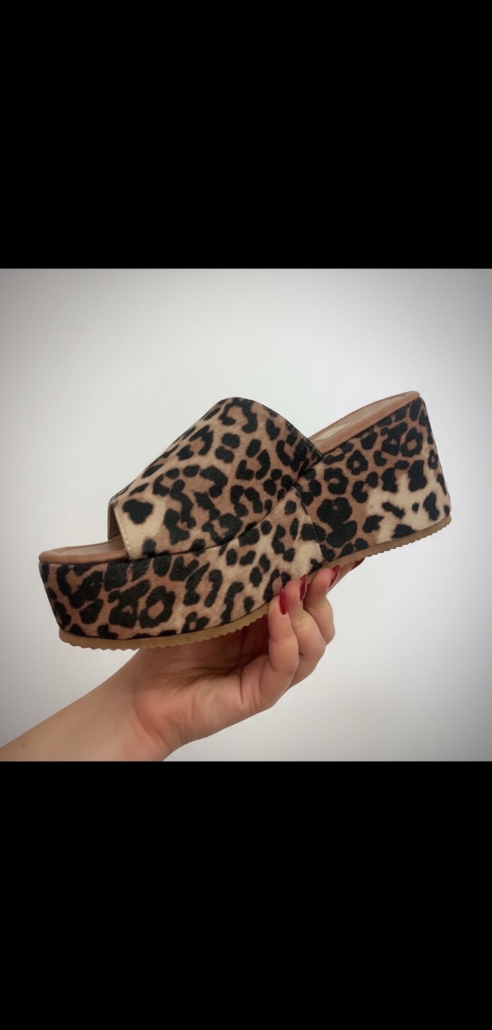 Mules sabots tigrés pour femme, jamais portées
