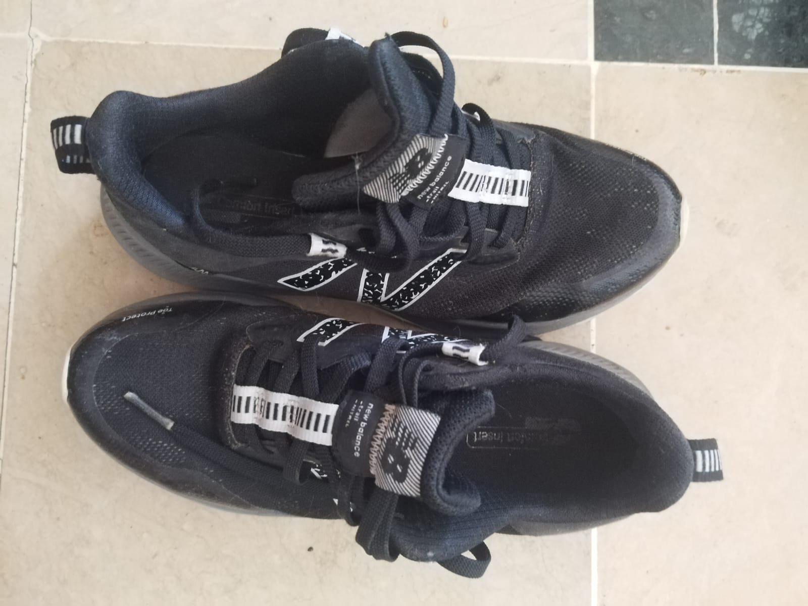 Chaussure new balance noir