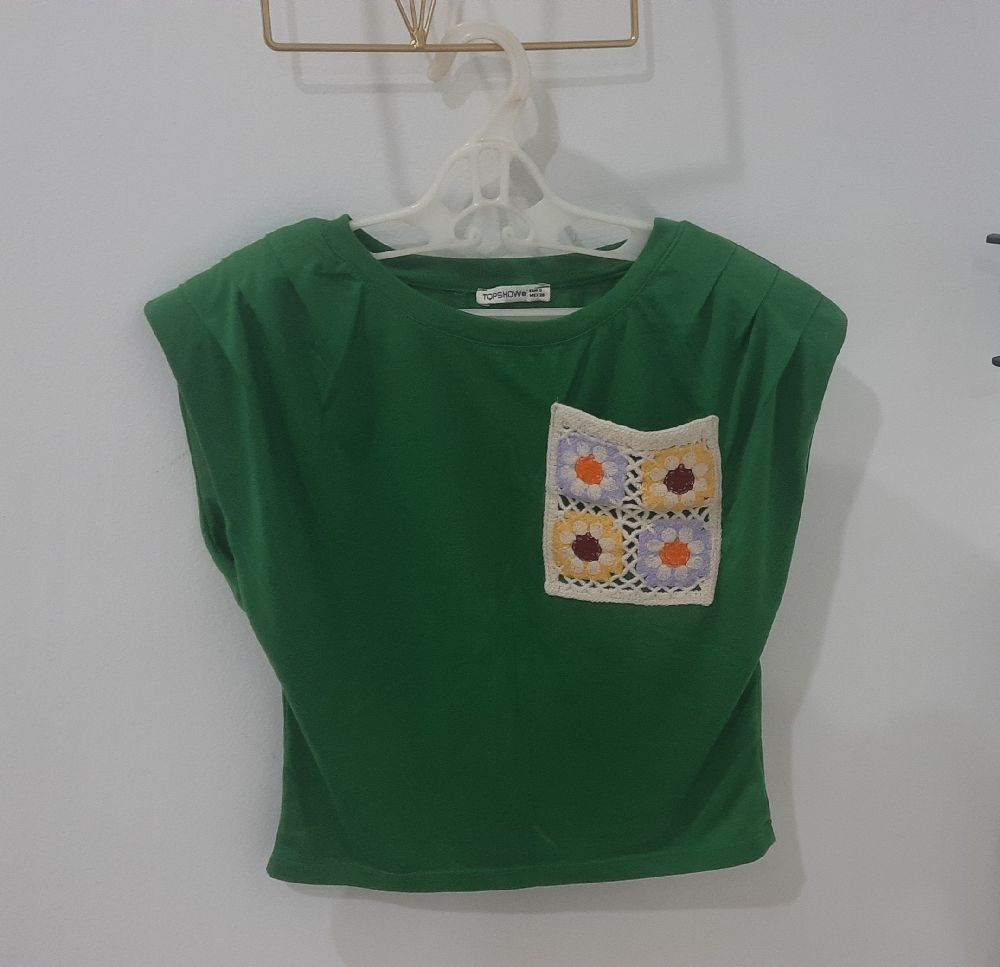 Pull vert ( Crop top )