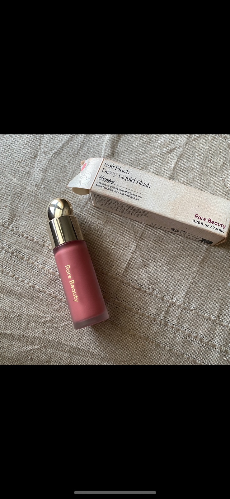 Rare beauty Blush Happy