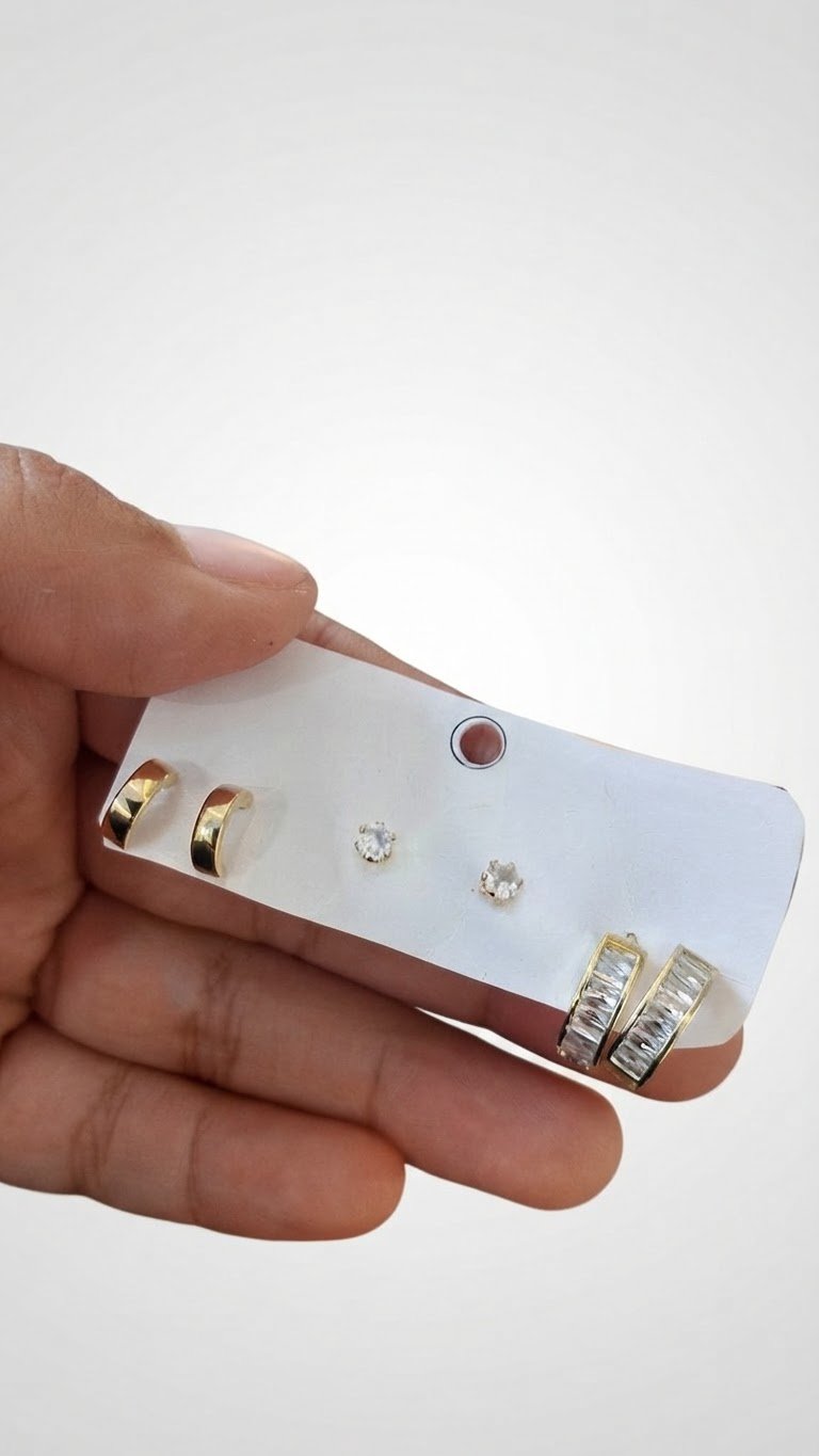 Set de trois paire de boucles d'oreille 