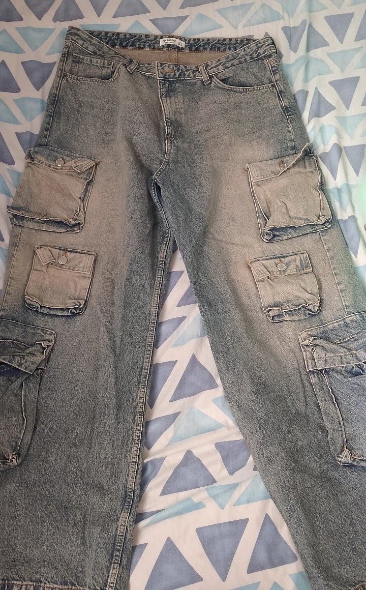 Jean pull and bear