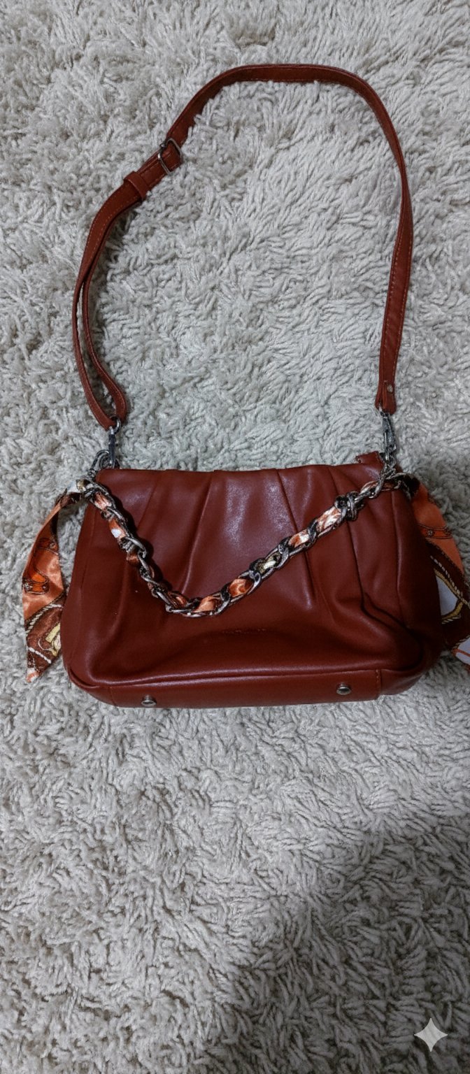 Bandoulière Fuchsia en cuir