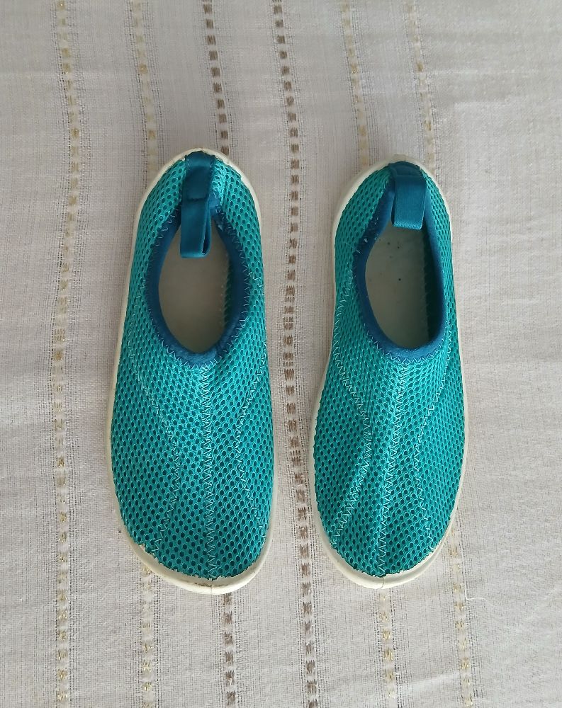 Chaussures aquatiques 