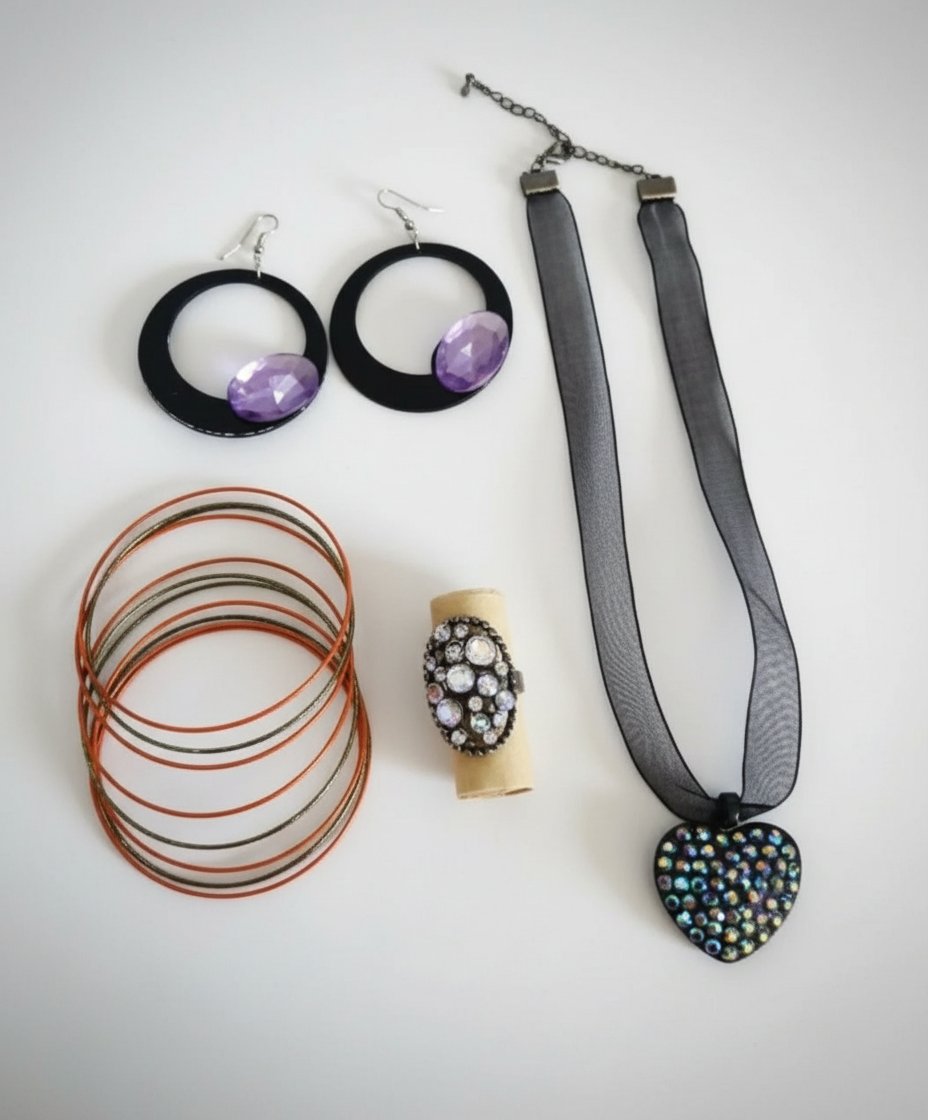 Collier et......