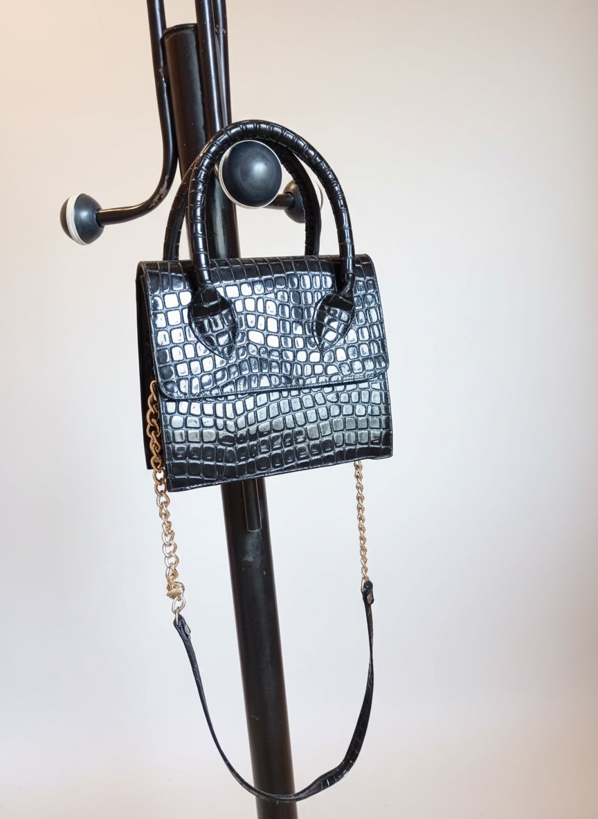 Sac noir à bandoulière ✨