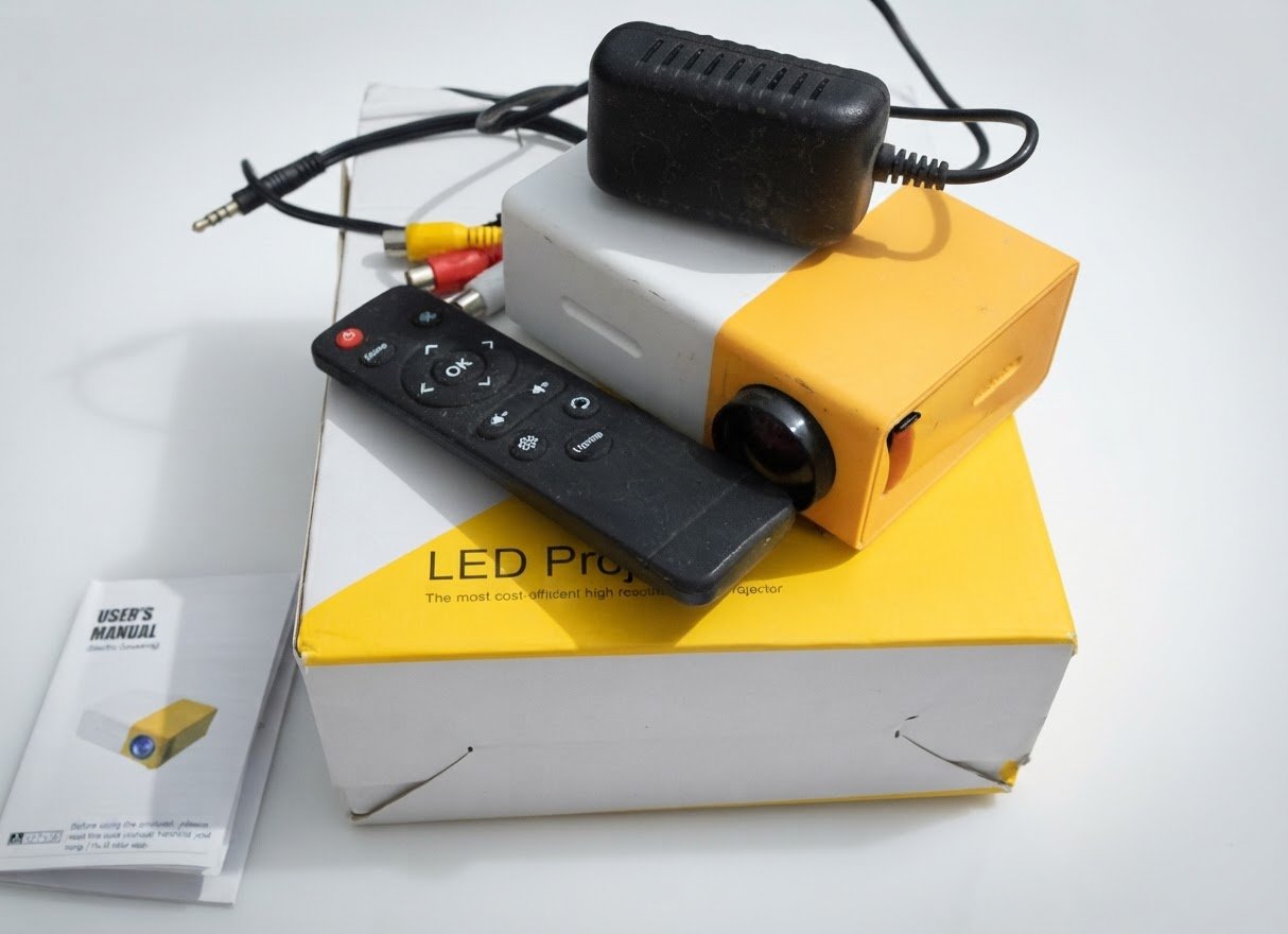LED Projector 