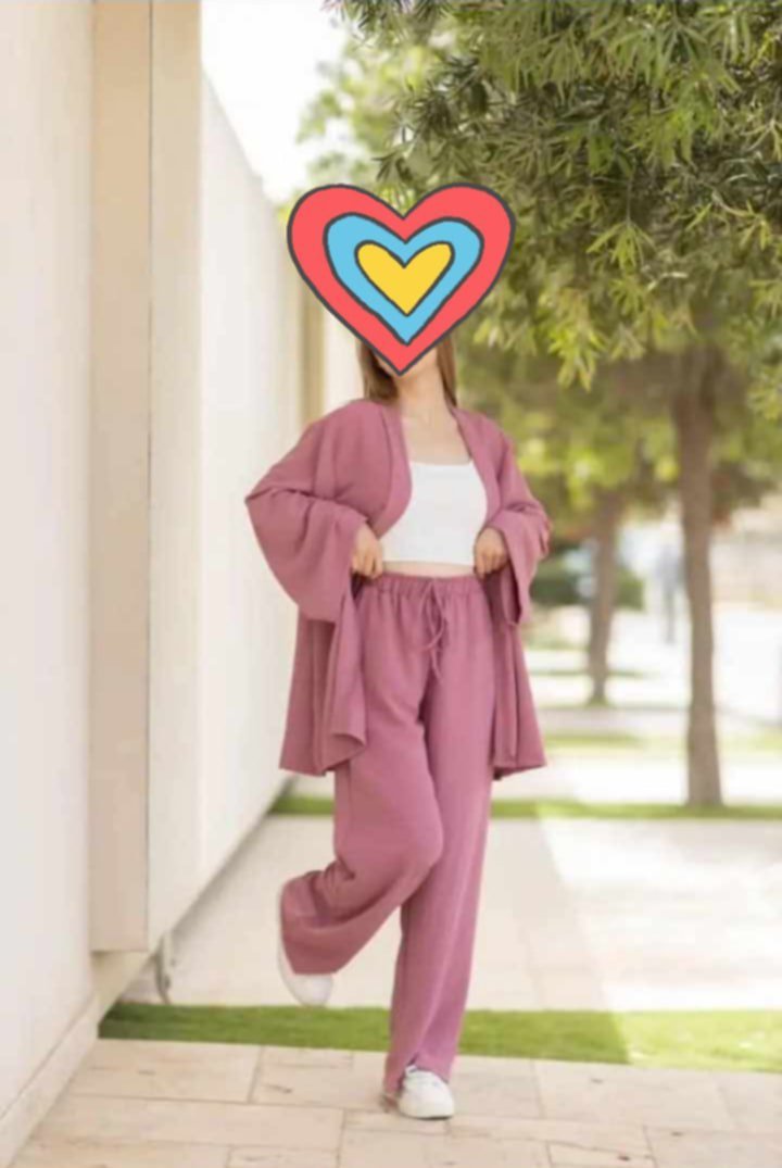 Set rose poudré : kimono avec ceinture+ un pantalon large.