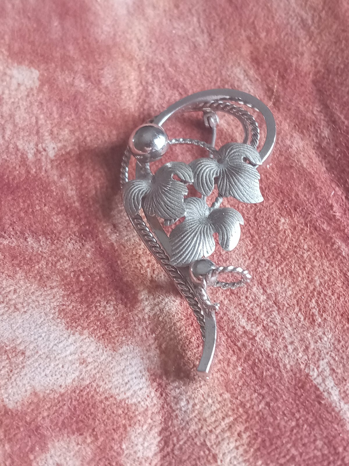 Broche en argent massif 