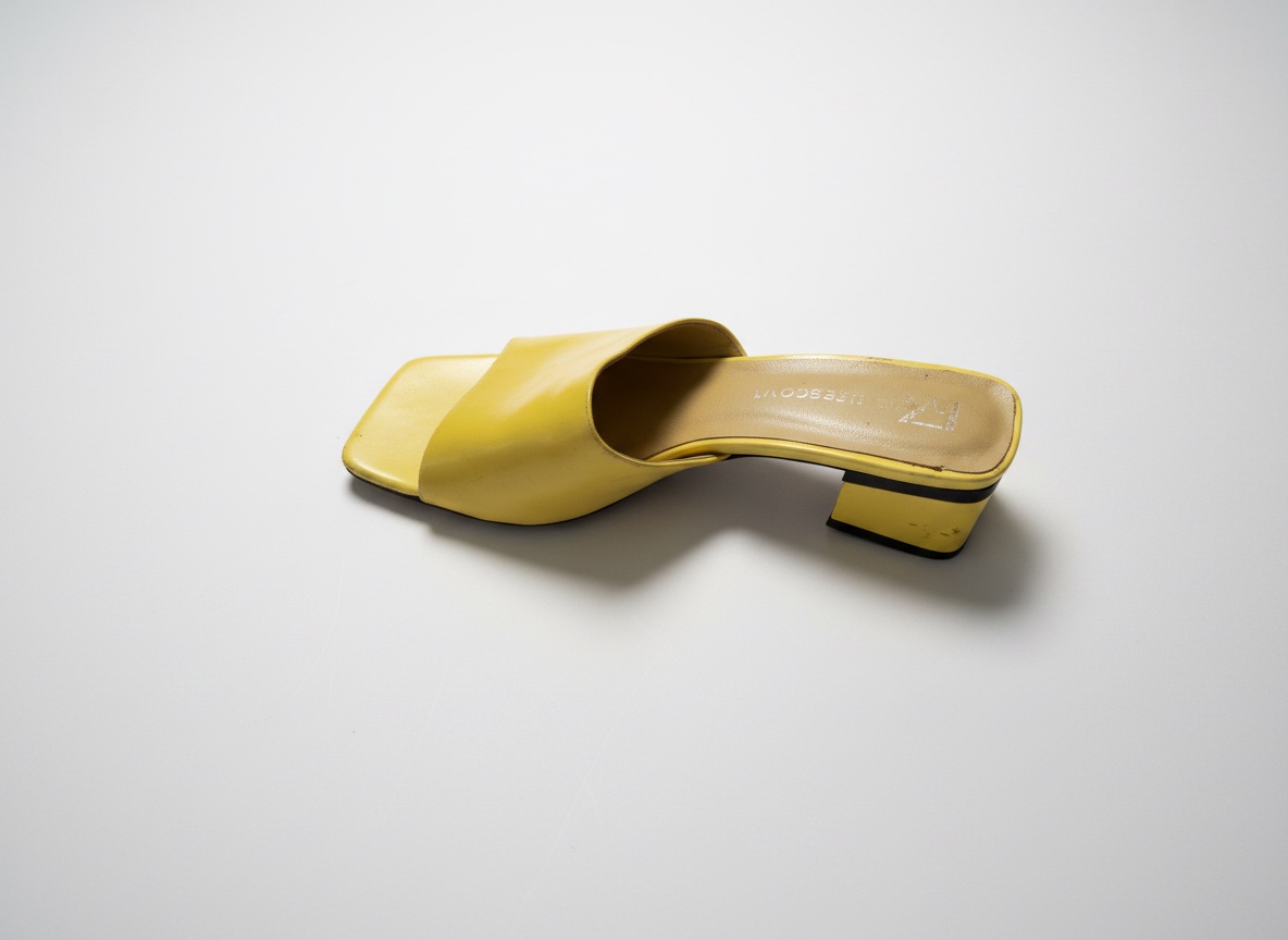 Jaune