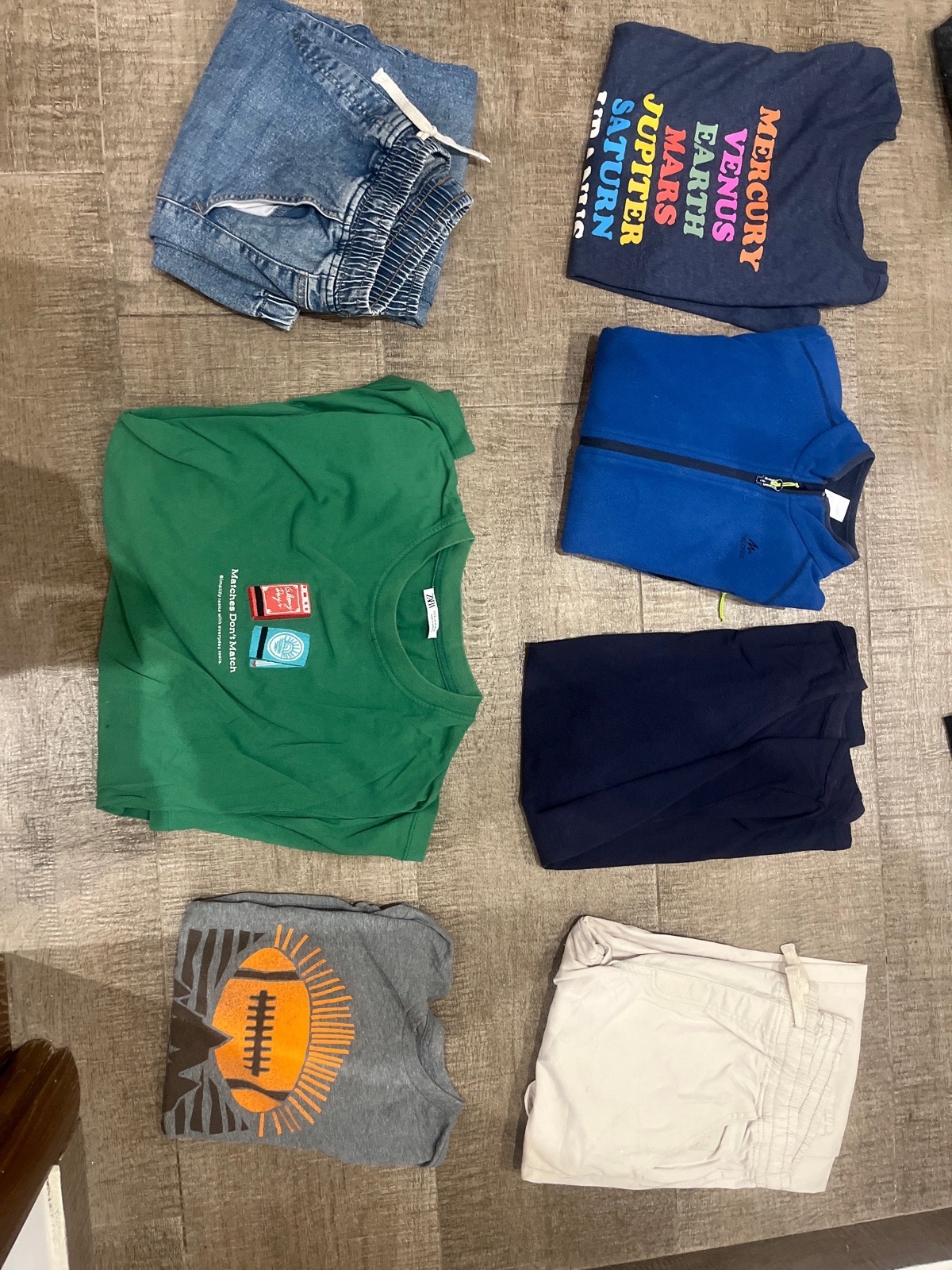 4 pieces de votre choix pour 10Dt
