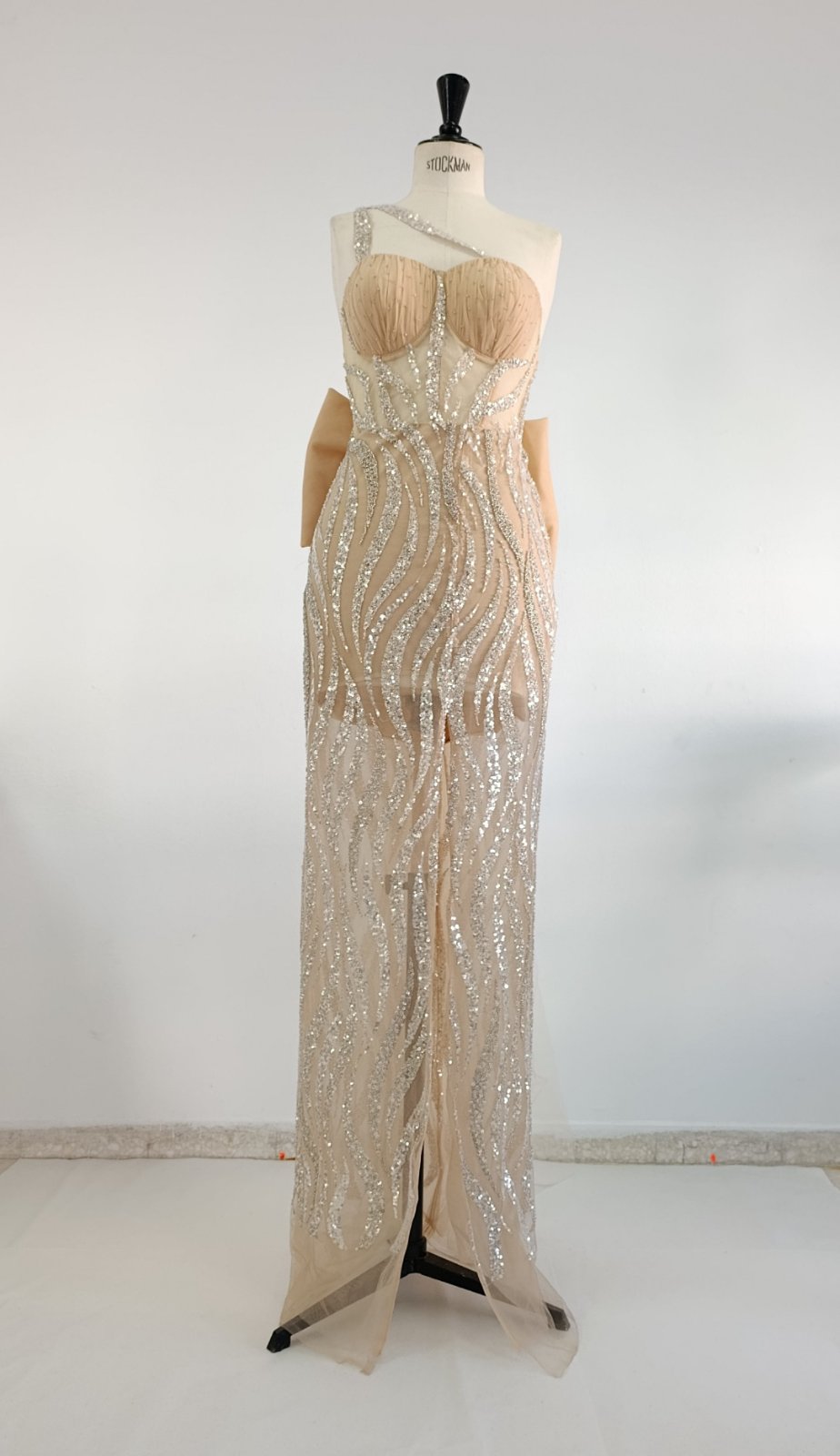Robe de Soirée Champagne & Argent – 3-en-1 de Prestige. marque :H Luxury dress 