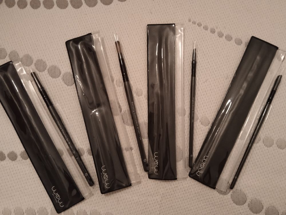 Lot de 4 pinceaux professionnel 