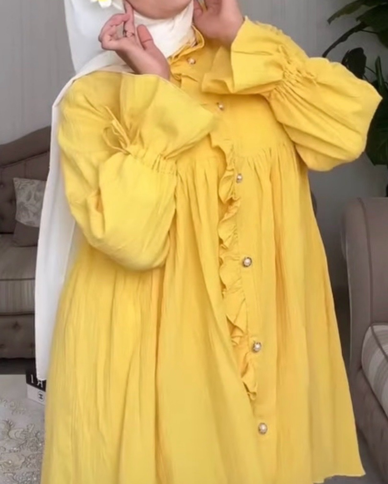 Chemise jaune neuf avec étiquette 💛 taille 40💛