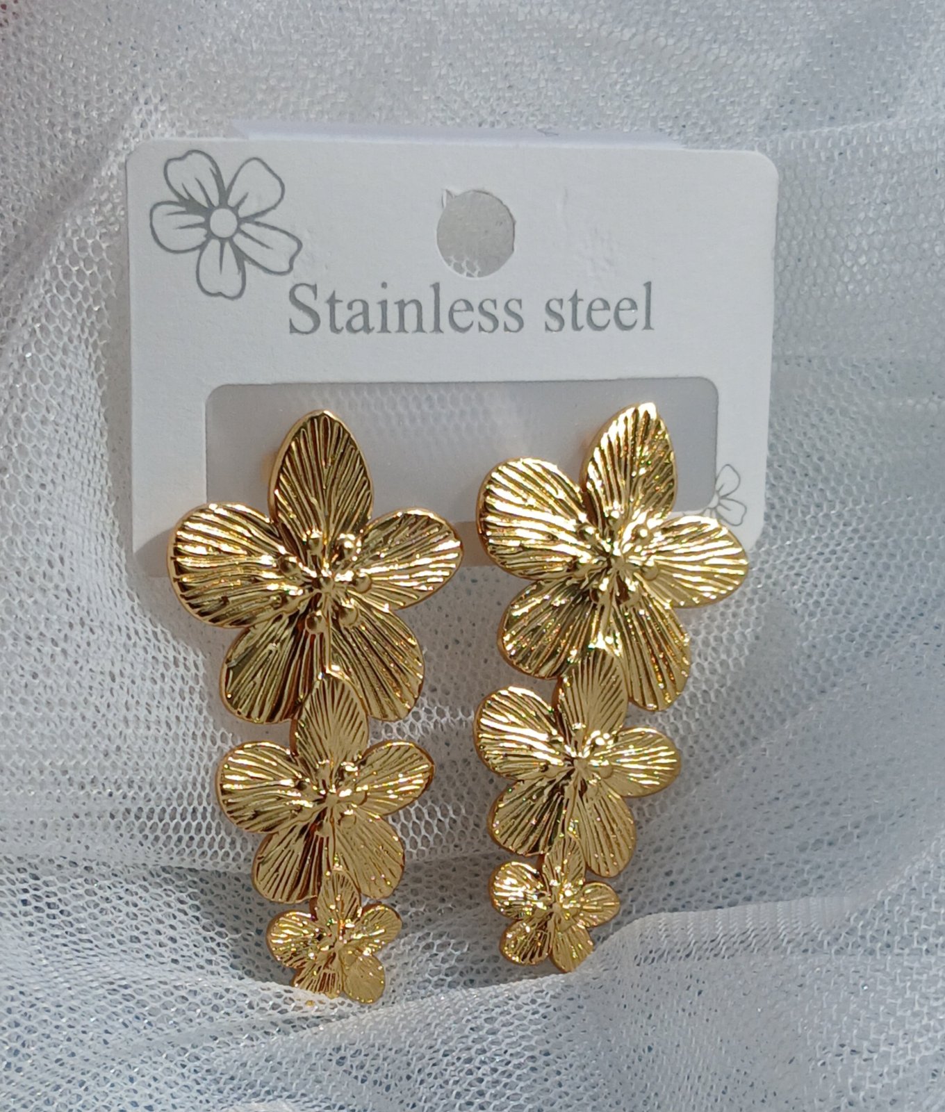 Boucles d’oreilles floral très tendance 
