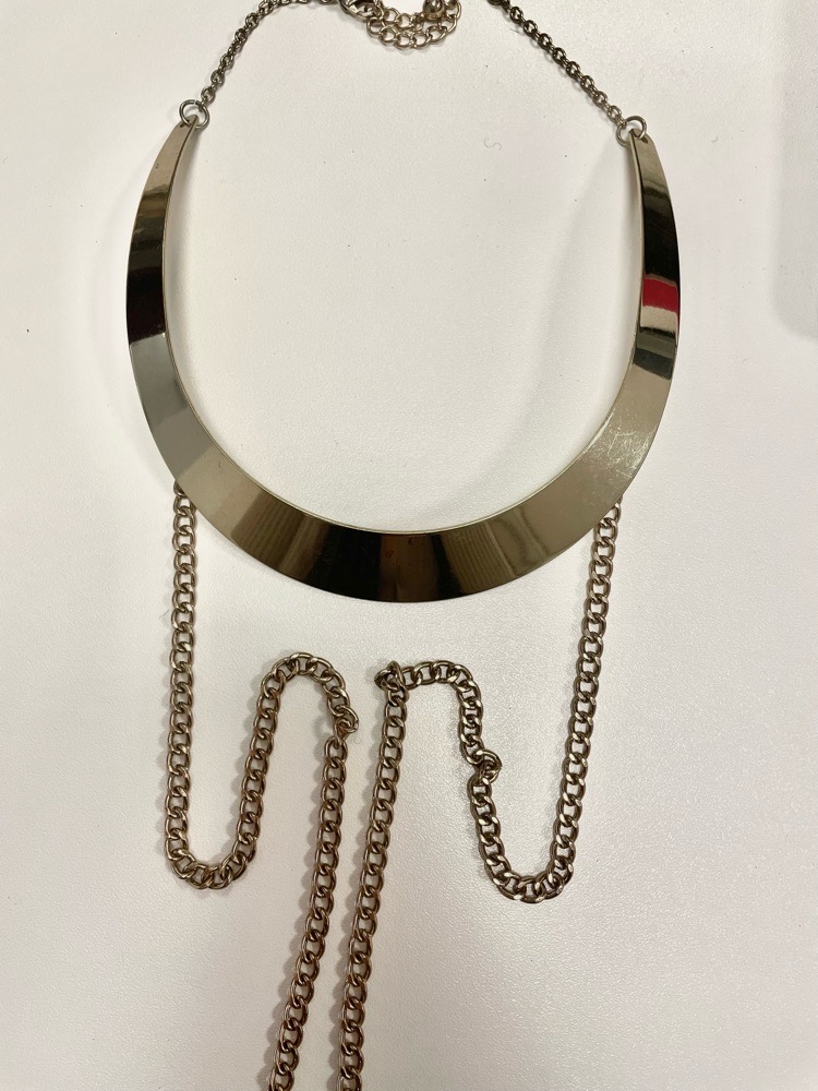 Collier doré 