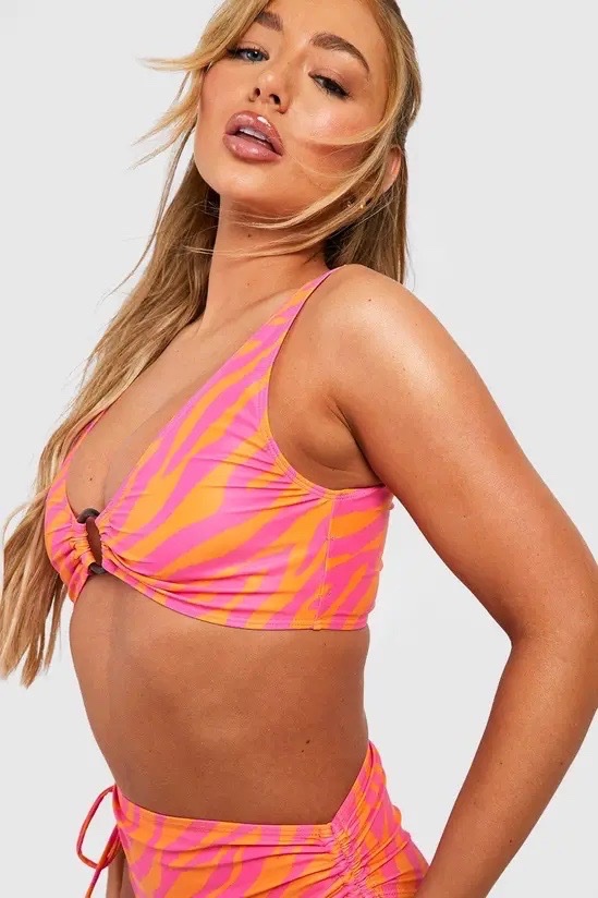 Bikini boohoo
