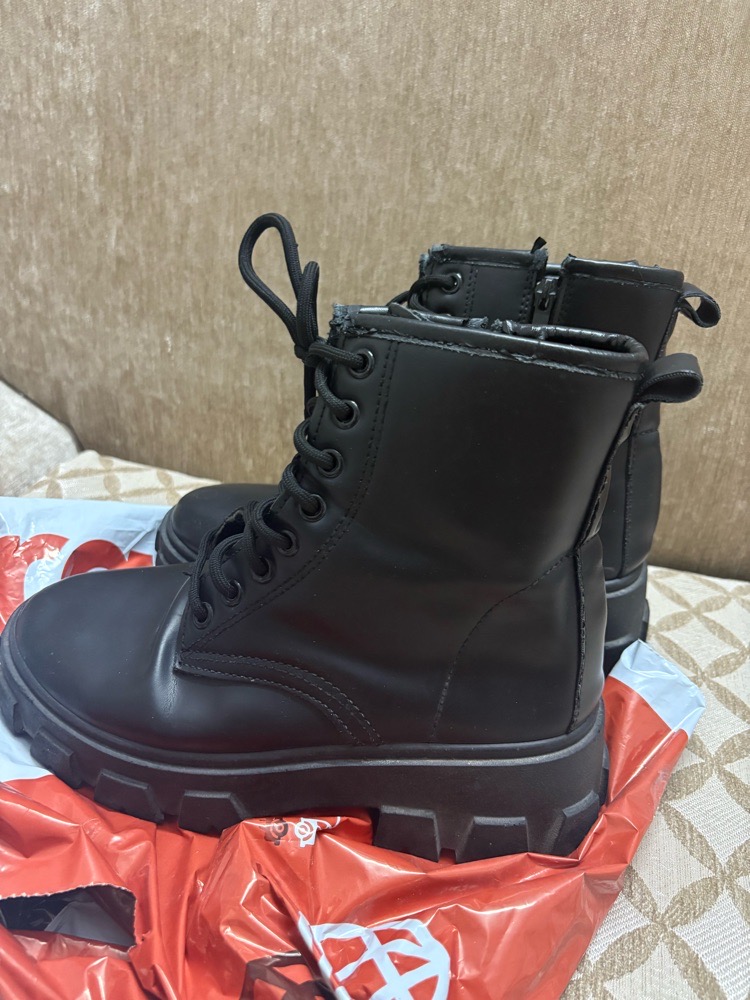 Boots 
