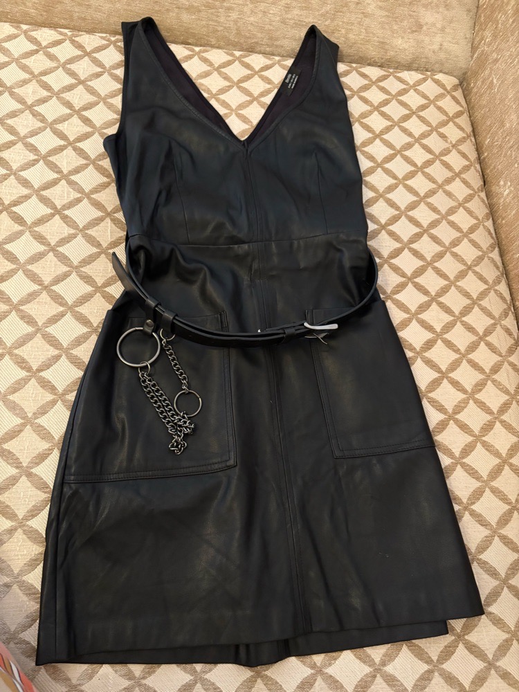 Robe en cuire