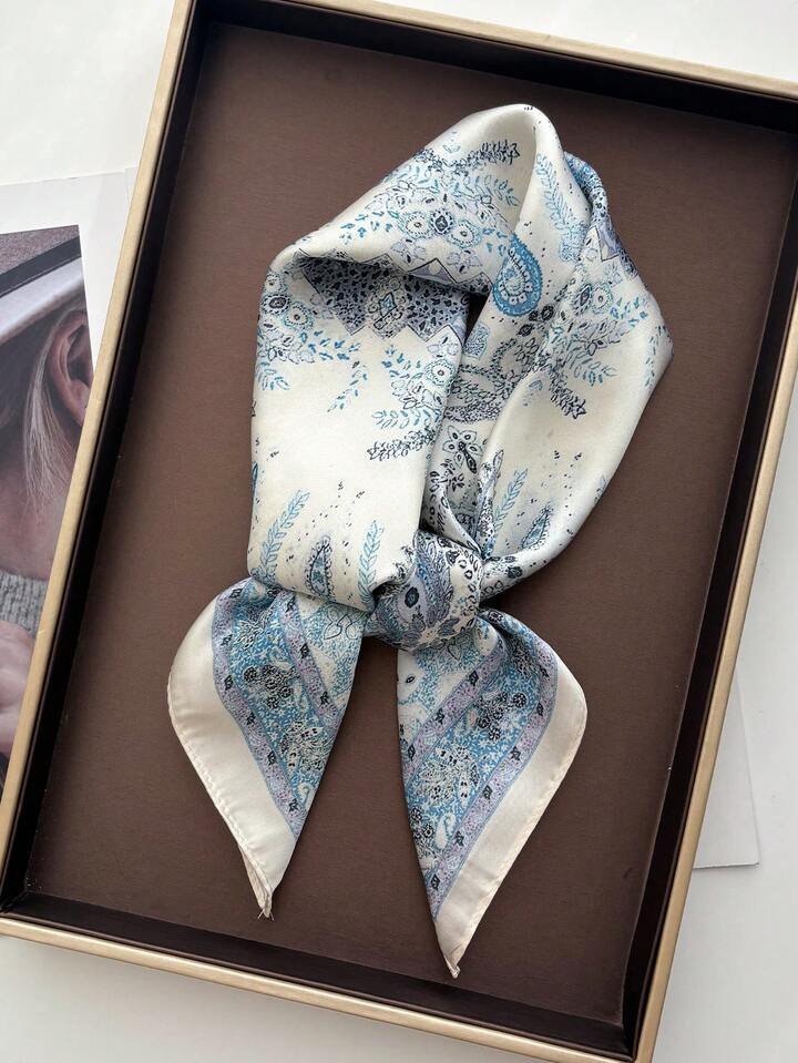 Printed scarf 68/68 cm