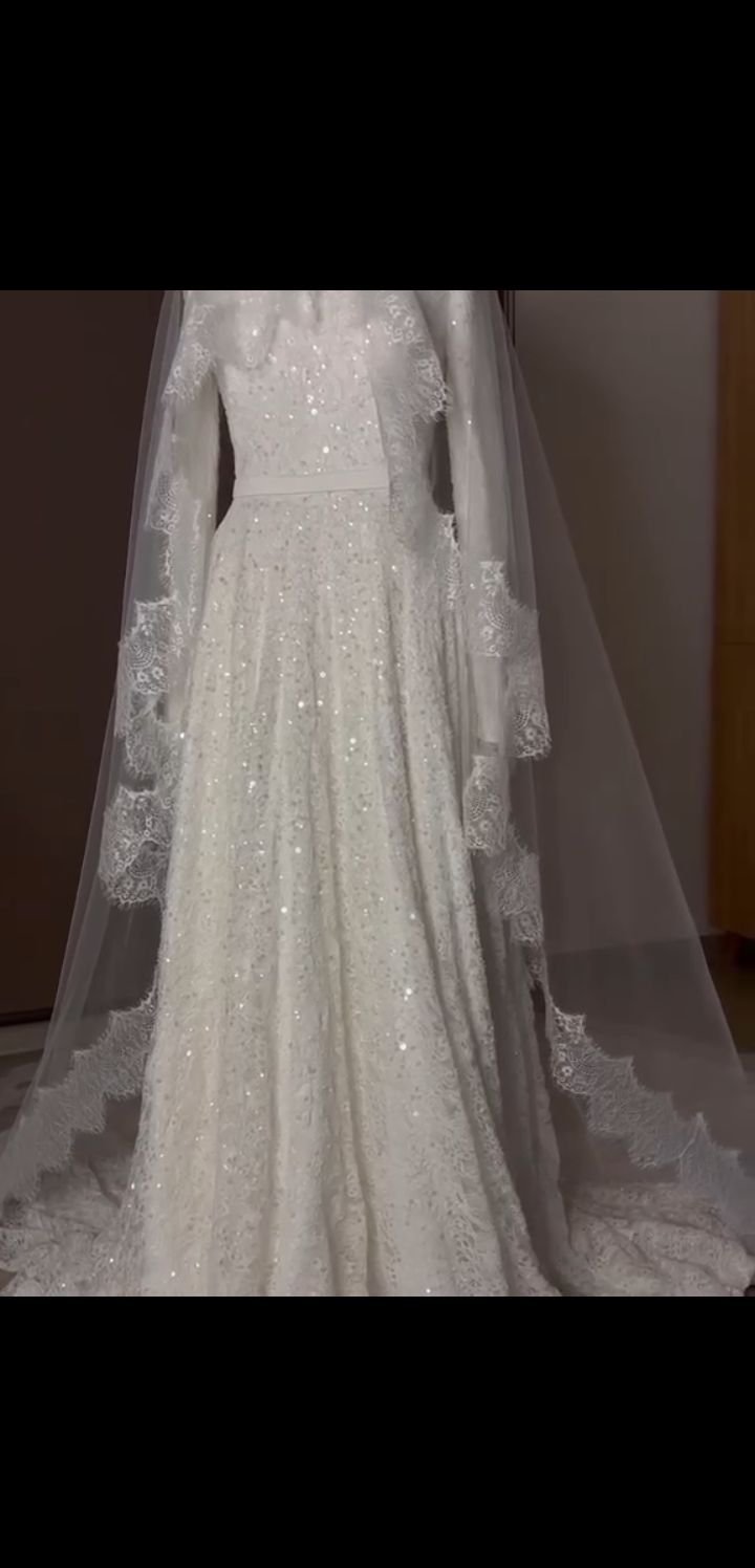 Robe de mariage femme voilée 