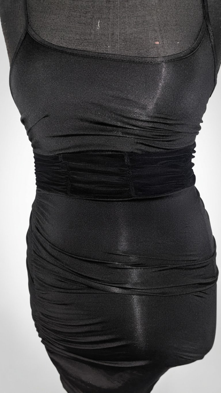 Robe noir 