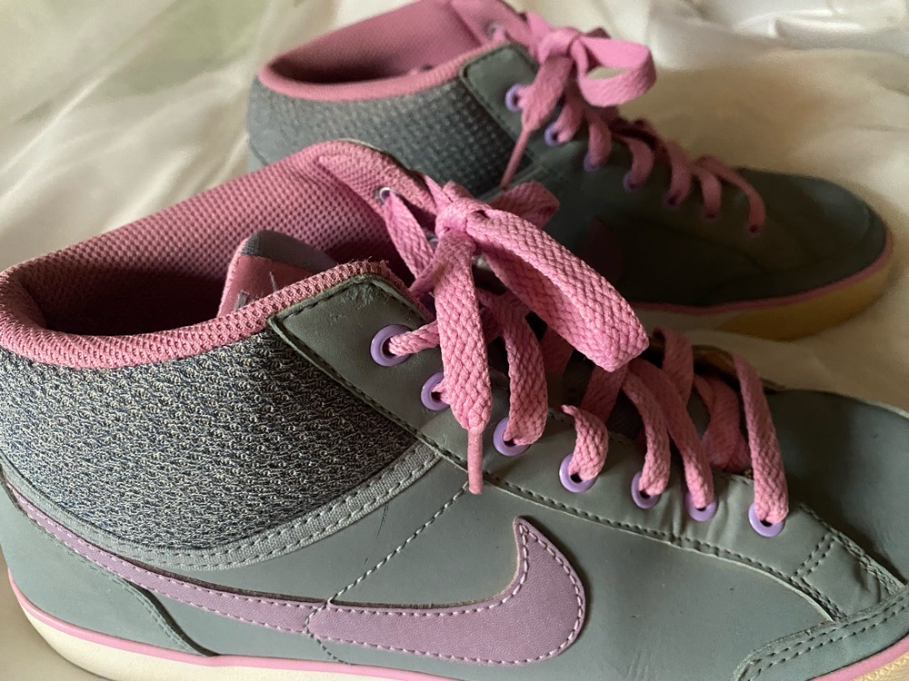 Baskets Nike Rose et Gris (le vrai😍)