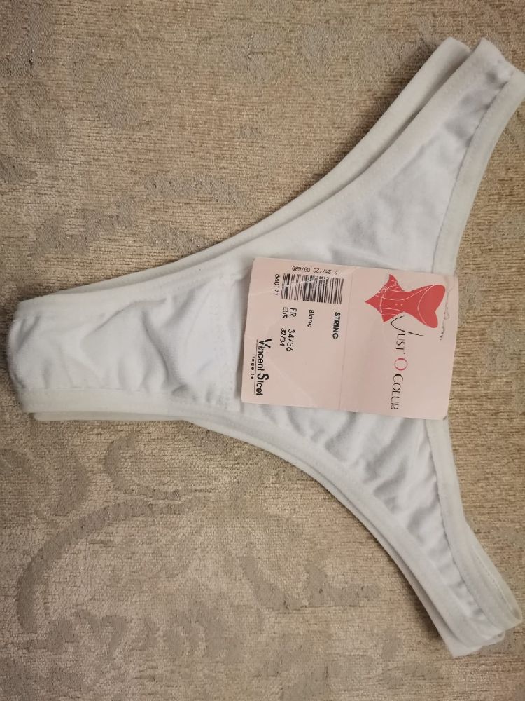 slip string femme 
