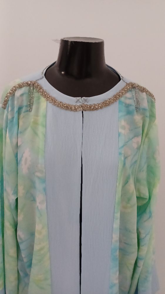 Kimono femmes 9oftan tetelbes ala pantalons walla ala jebba hlowa walla ala djin haja mezyana 
