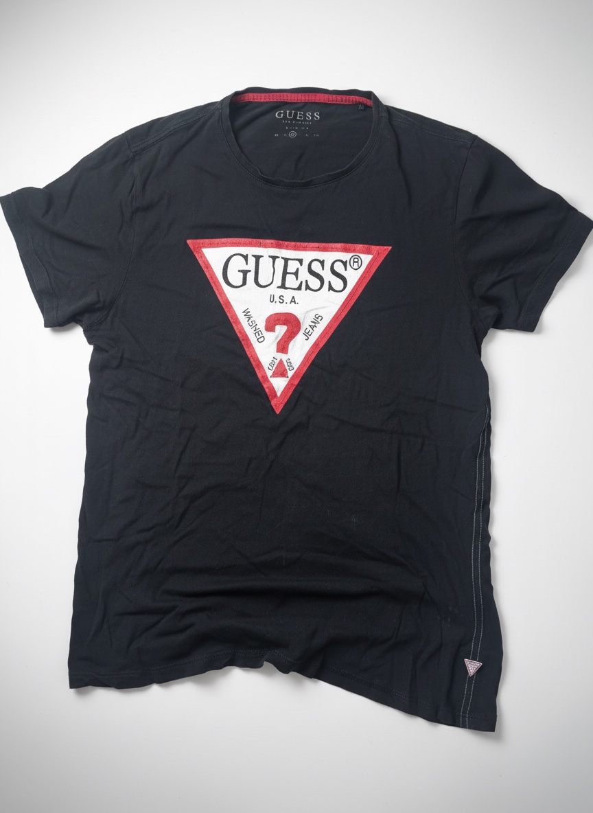 Pull guess noir