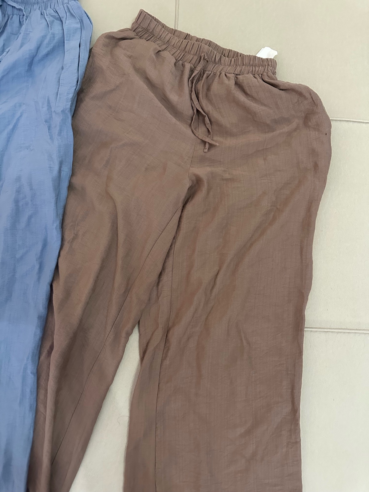 Deux pantalons large KASTELO 💙🤎